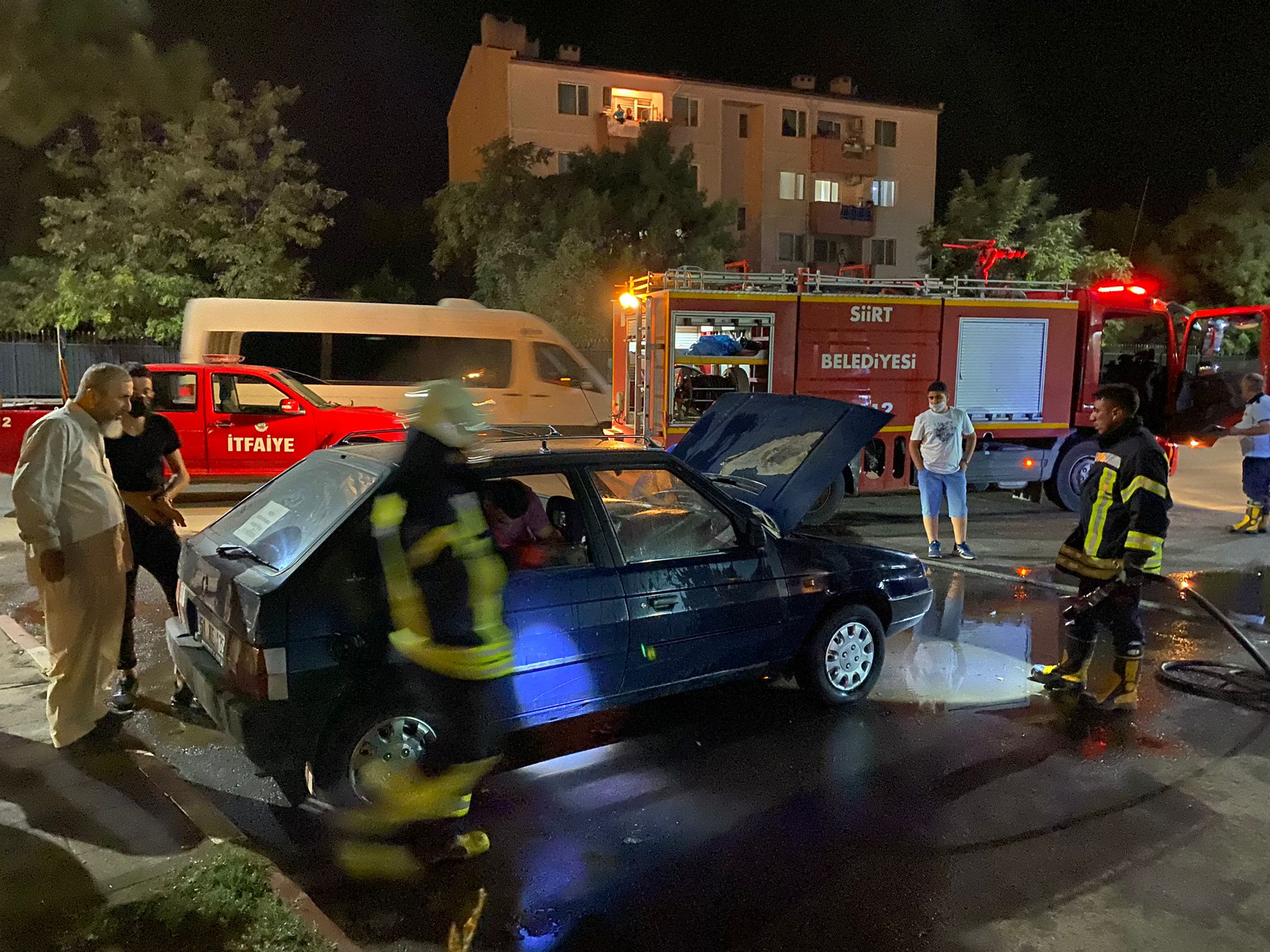 e763a4ec-daf4-409d-805c-d89cf9c5edd0