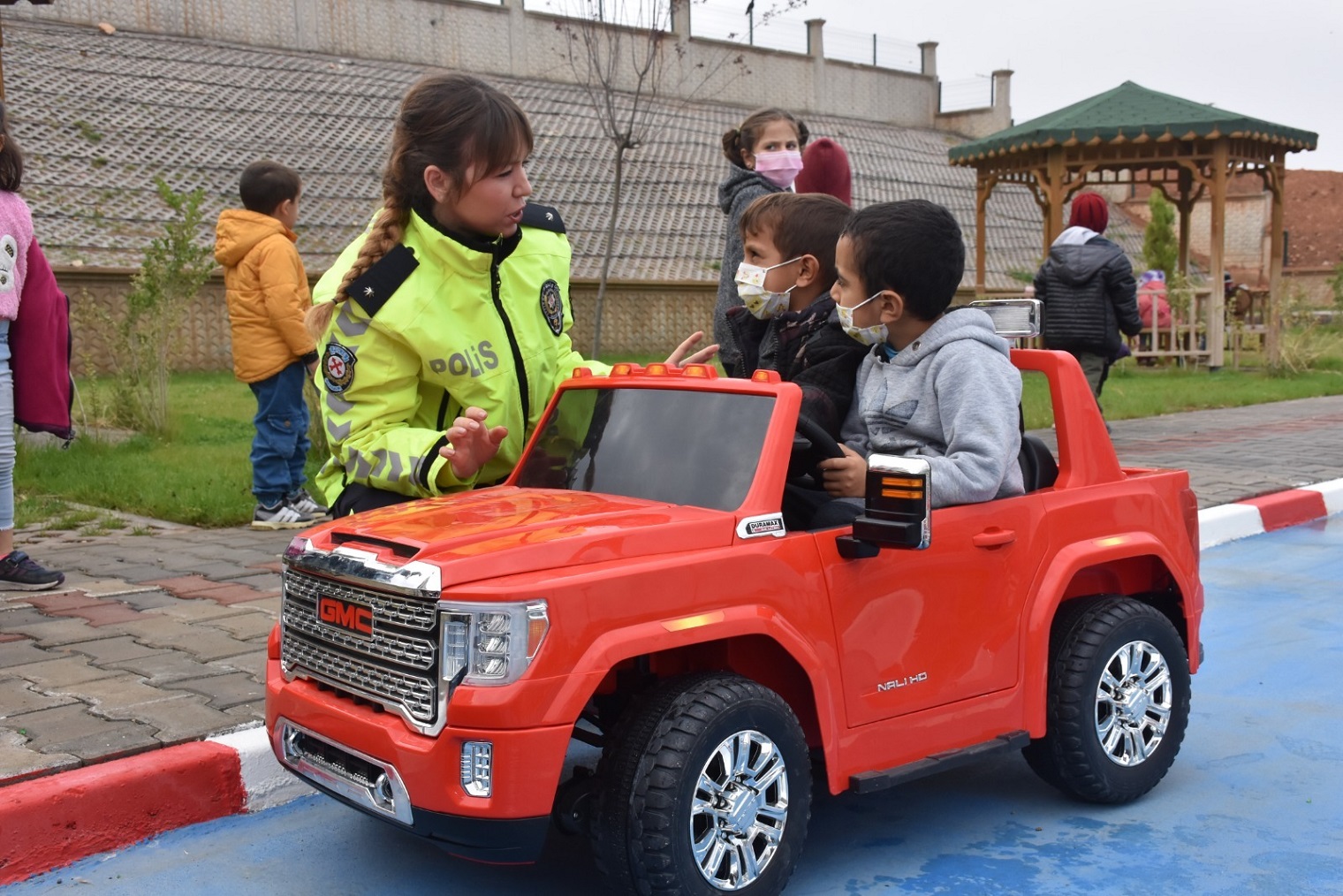 b39a3901-1b64-4532-ba94-41bbb452e89f