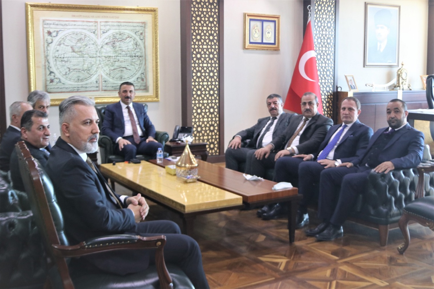 cba0a1de-6f32-4aea-9da1-81489443ac43