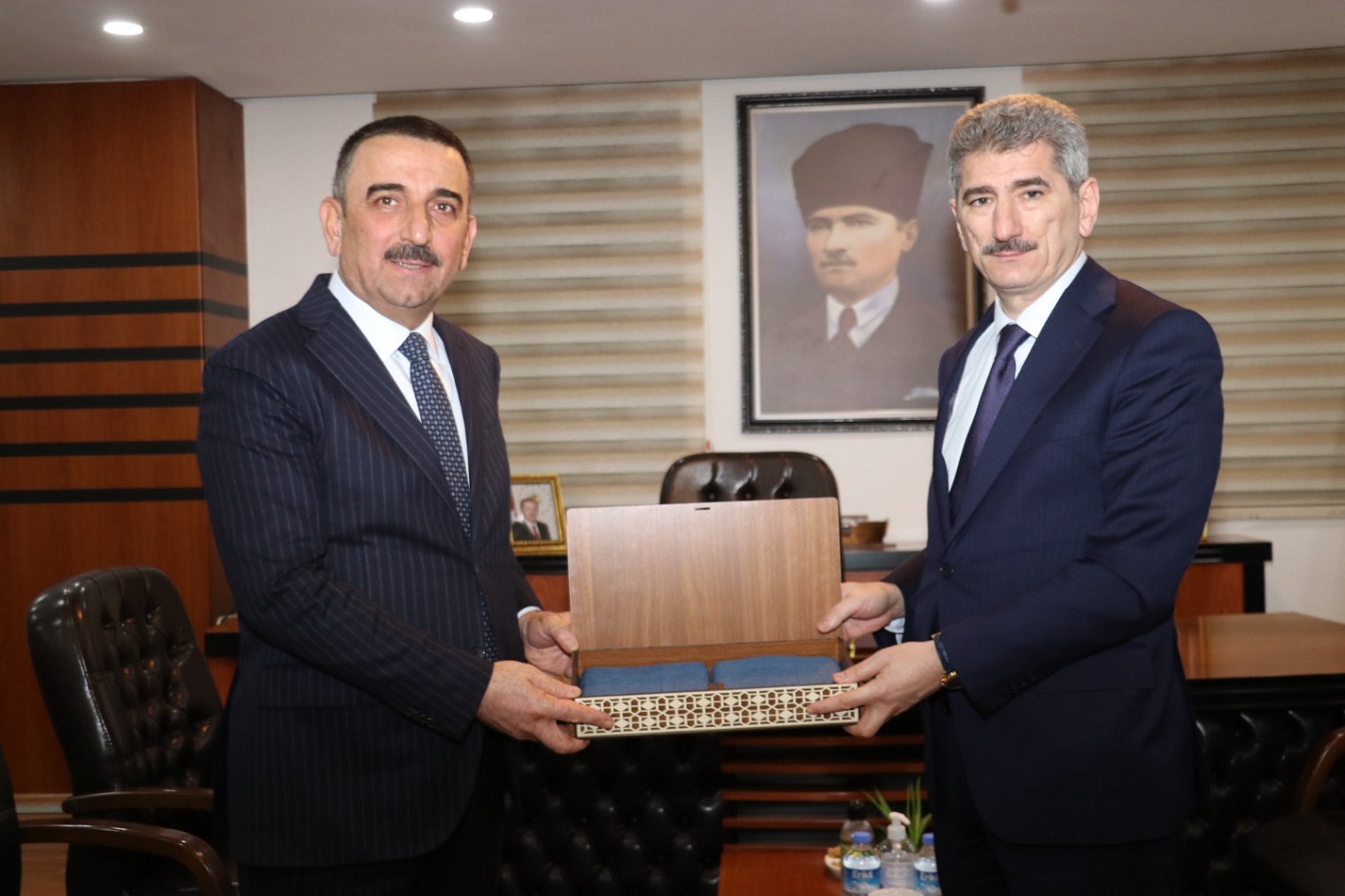 2aceac5f-6548-4412-81de-205a8b84bc50