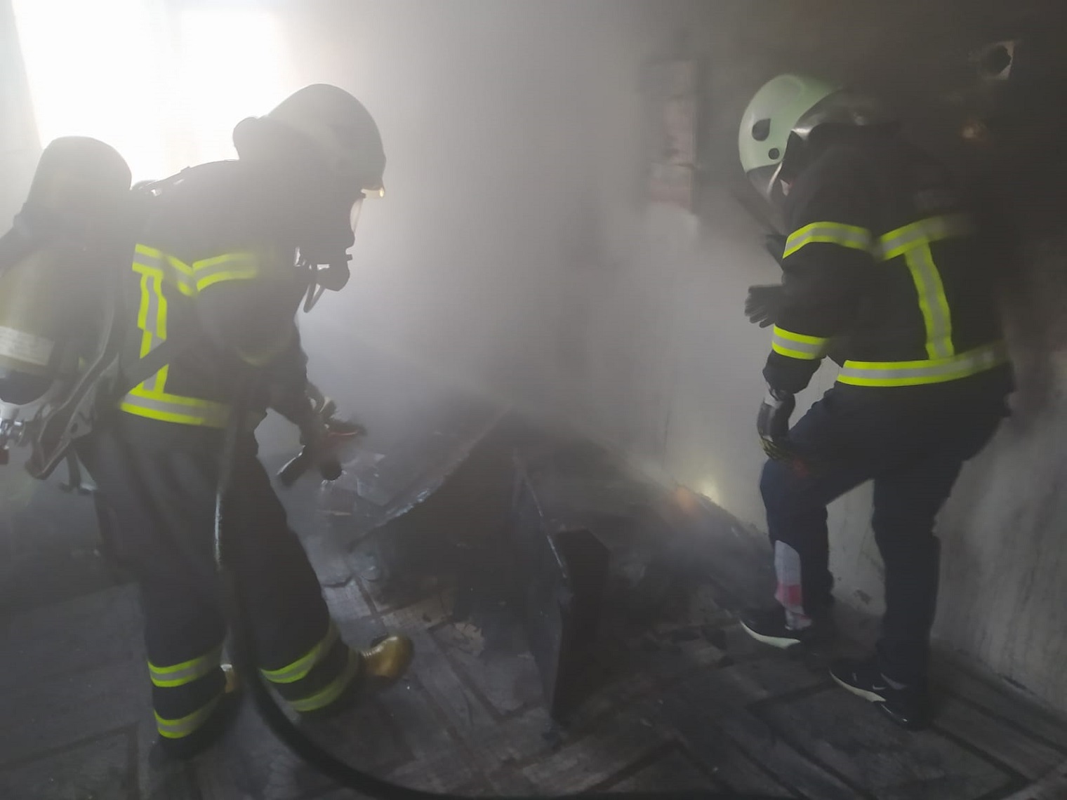 889f2918-4283-4289-8b95-9e533ec81bcc