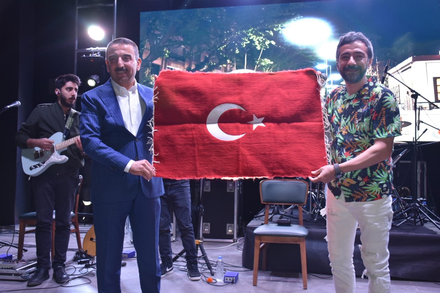 oıu87y65