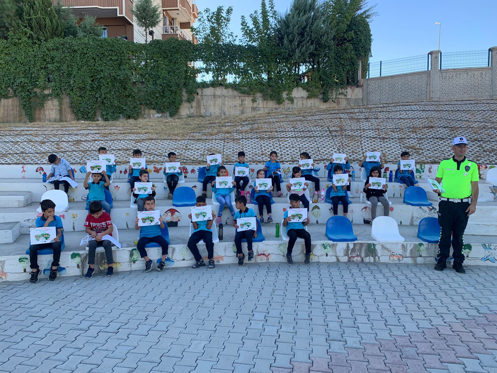 d36550c7-874d-4f3e-9b67-25afb5e2c831