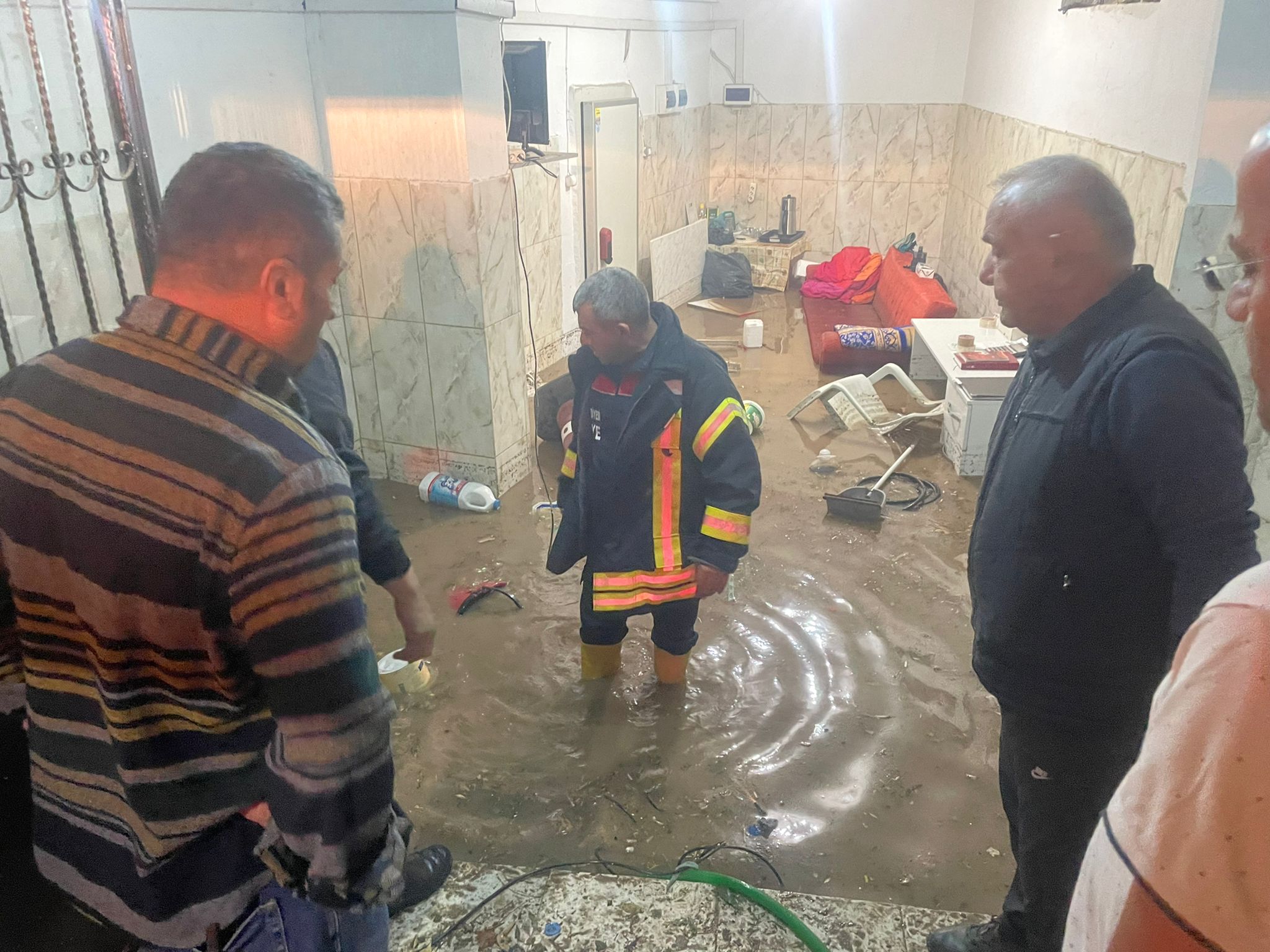 d32d1f3f-9a0e-41f7-9cd6-15fa317c3e61