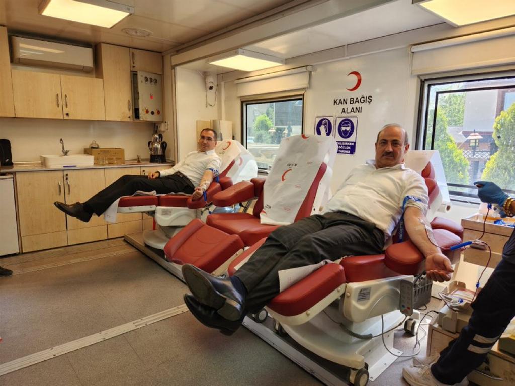 cf8e6d7c-32b0-4384-bbc6-da84da7b61b3