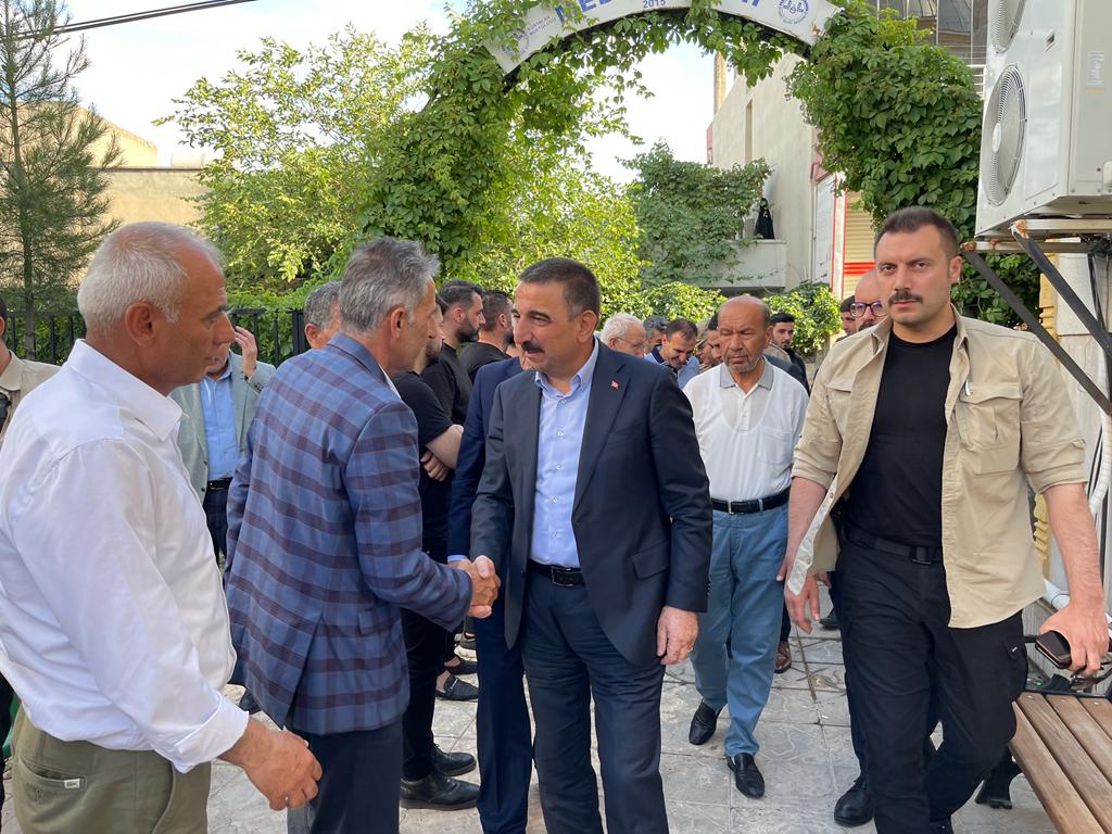 39cc7923-5492-4fc1-954b-e60353619f94