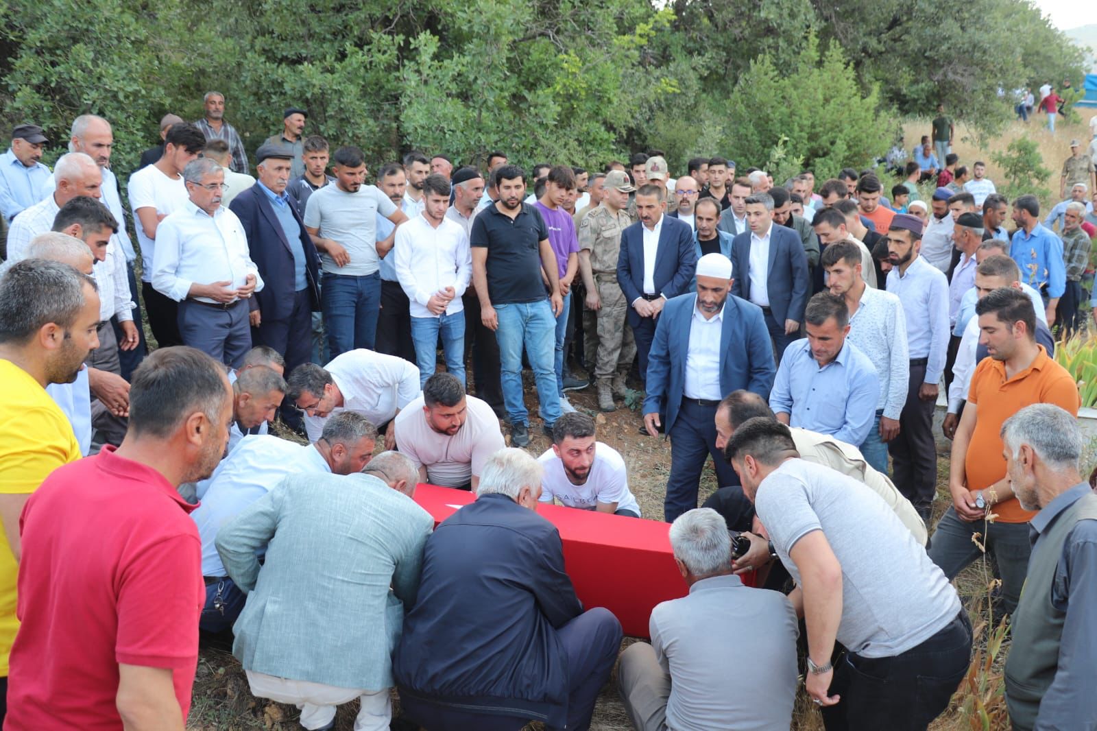 73a0693f-be47-4e9f-b214-34f15d4854a8