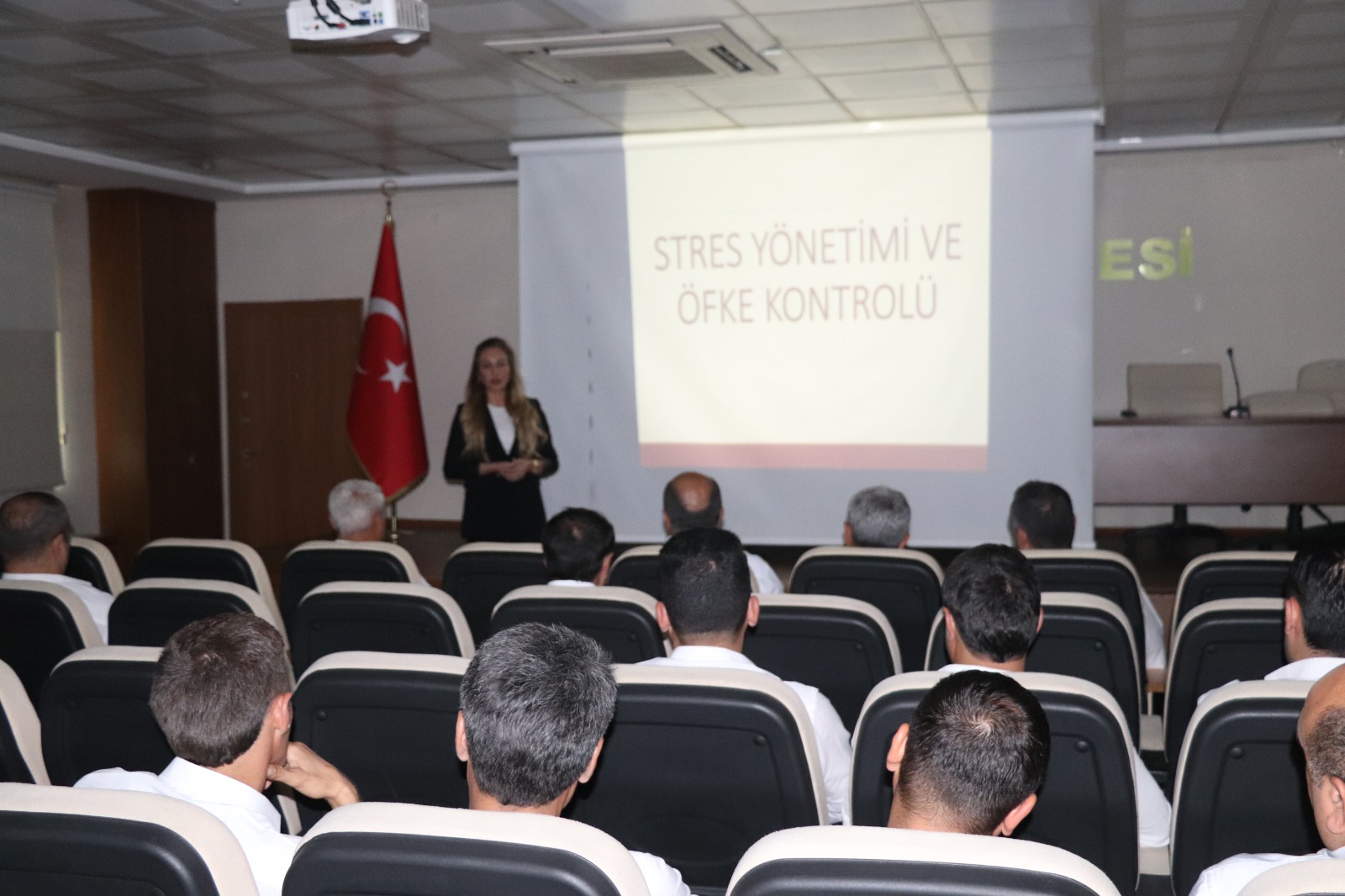 0992b576-96c3-4c58-b153-2b4406bd1132