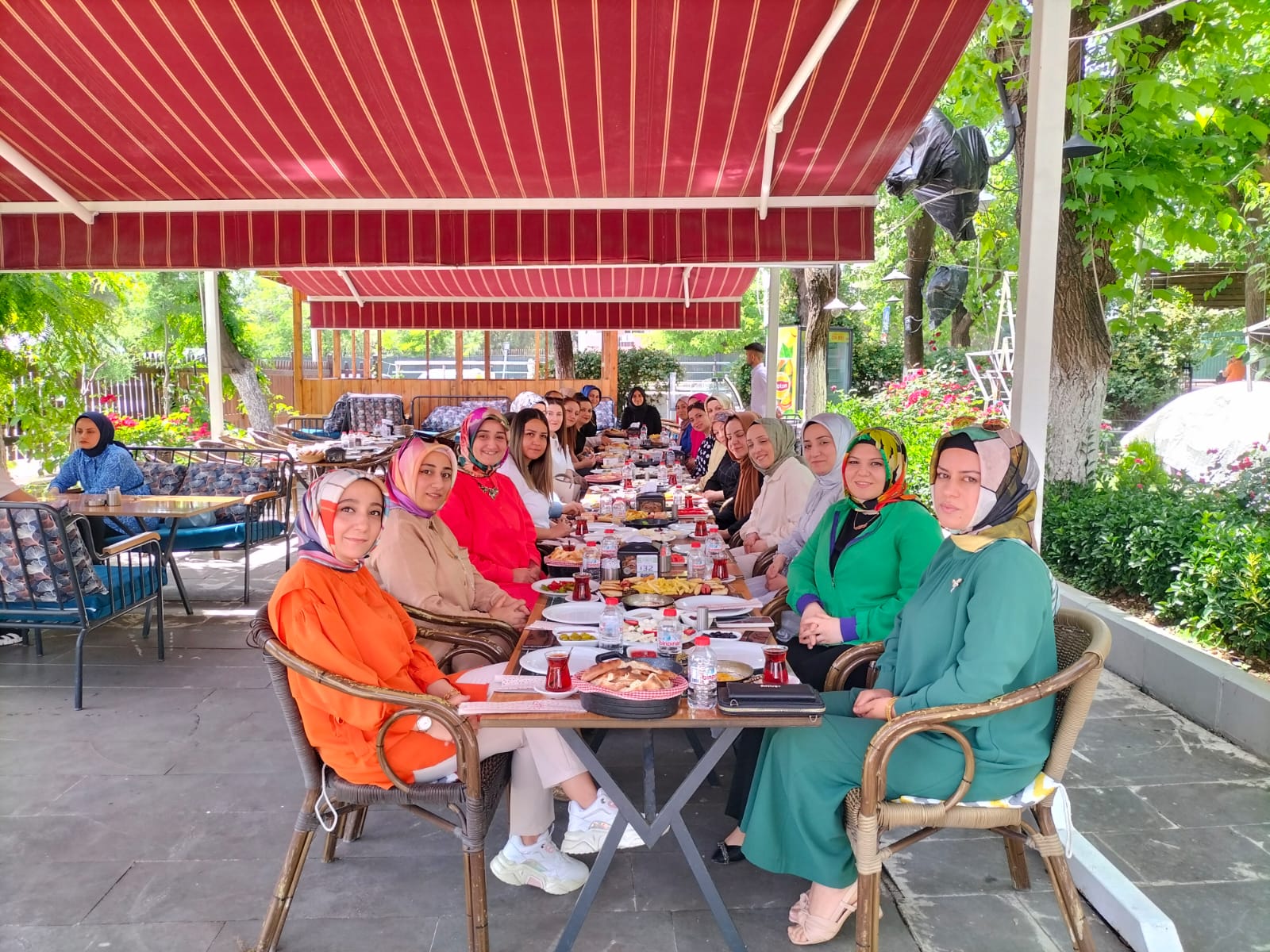 ea6912e2-47a0-4f3a-9ede-5c213ab75a46