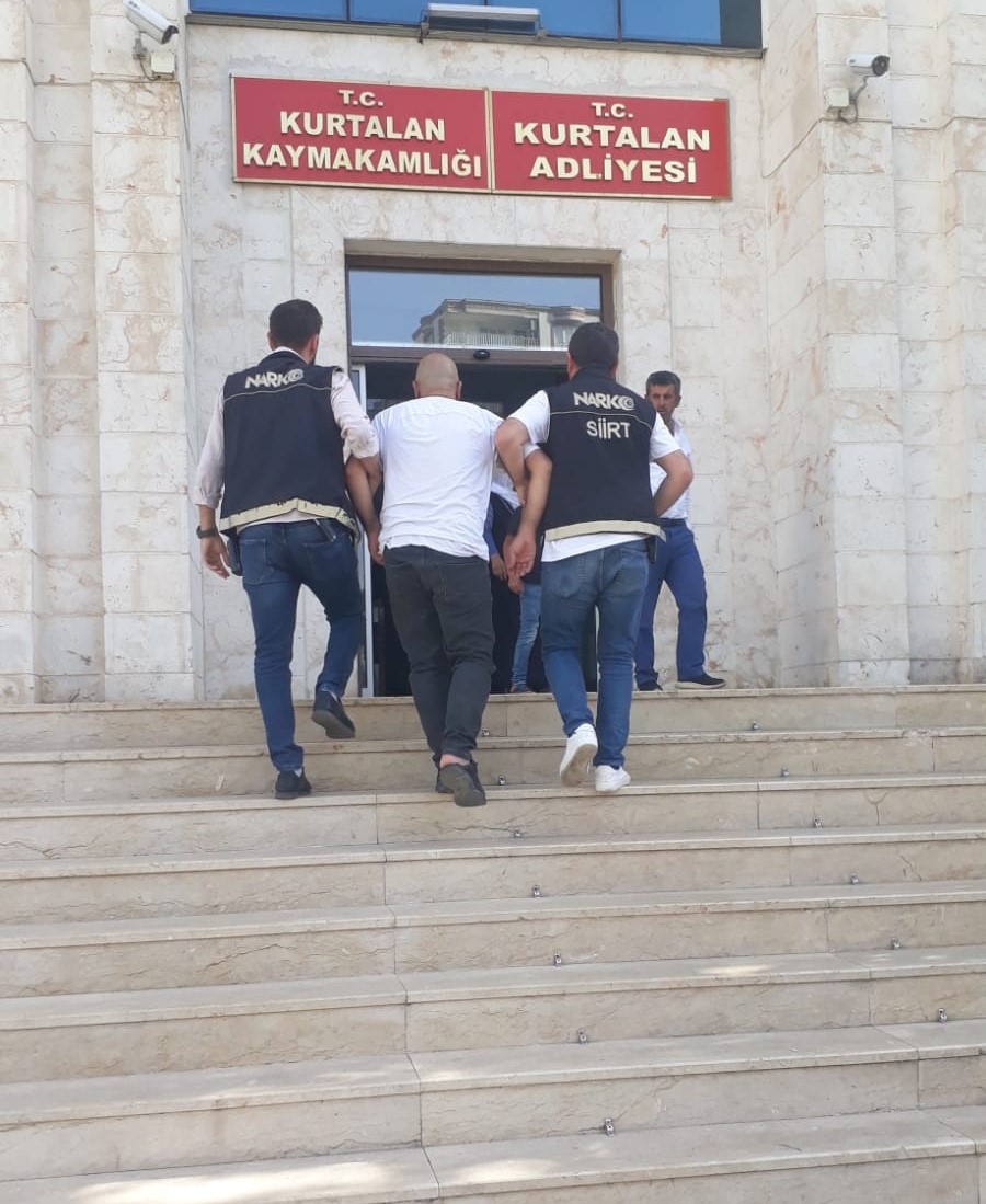 167b6c61-304b-45f8-971b-bab06a4b7be3