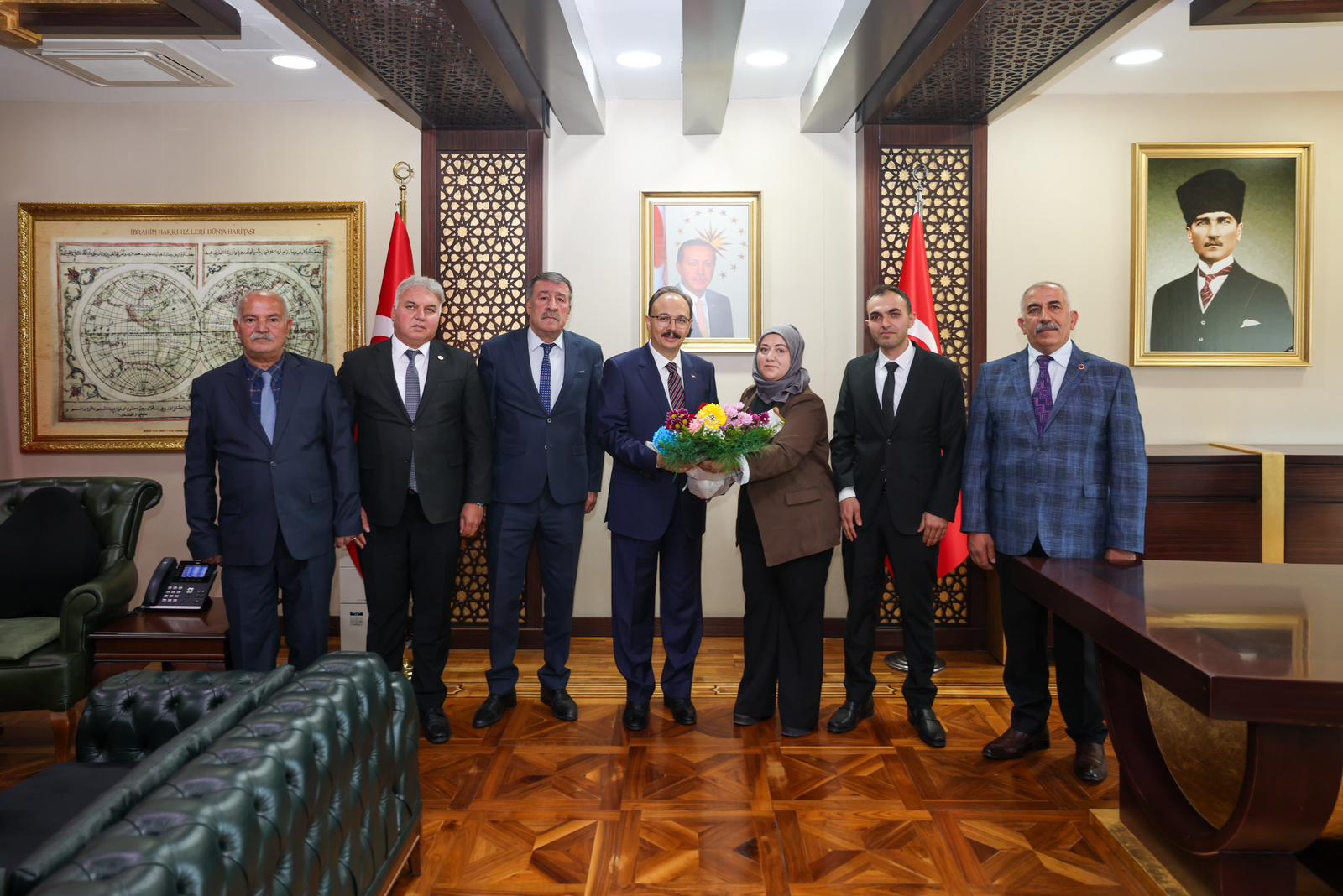 b5e3a8af-48cb-4aad-a506-00e6912507d7