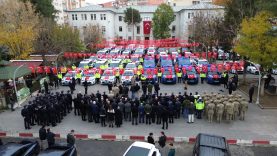 SİİRT’TE EMNİYET VE JANDARMAYA 68 YENİ HİZMET ARACI TESLİM EDİLDİ