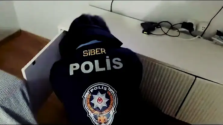 siirt-dahil-55-ilde-siber-suc-_1765784207_bBa47o