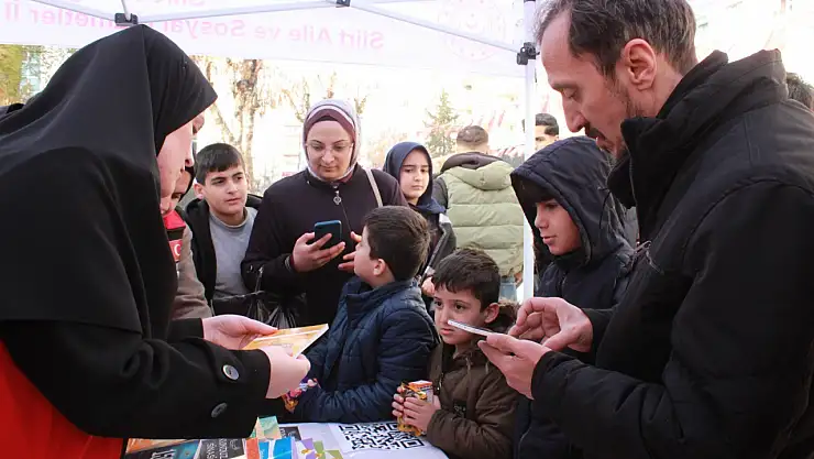 siirt-te-ilk-ogretmenim-ailem-_1769702846_2Y4J6W