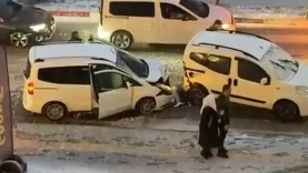 siirt-te-kar-yagisi-kazalari-b_1772214374_uCjTOA