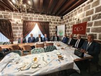 331f1b49-6a75-4ee8-b9f5-67fbc3c3ad3c