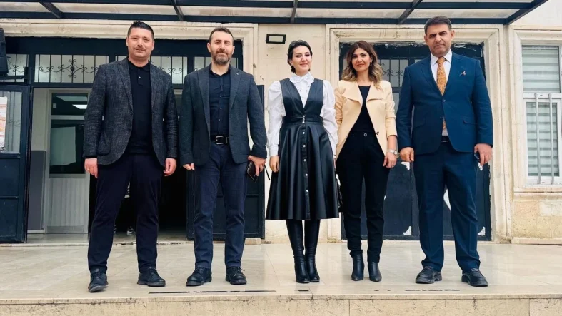 Av.Diyaeddin Temiz’in Kaleminden: Bir Saatlik Program, İki Saatlik Umut