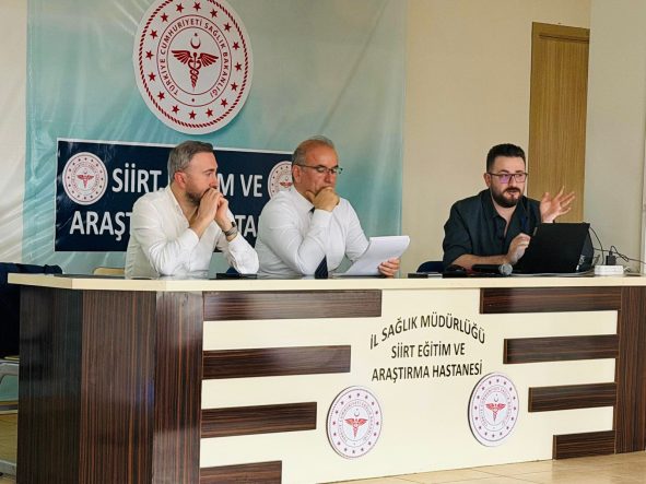 Başhekimimiz Prof. Dr. Servet Yolbaş Başkanlığında Klinik Sorumluları Toplantısı Gerçekleştirildi