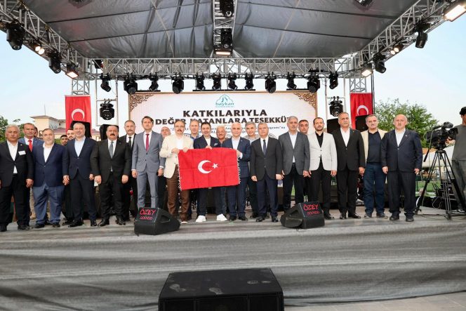 Hz. Veysel Karani Türbesinde Anlamlı Program