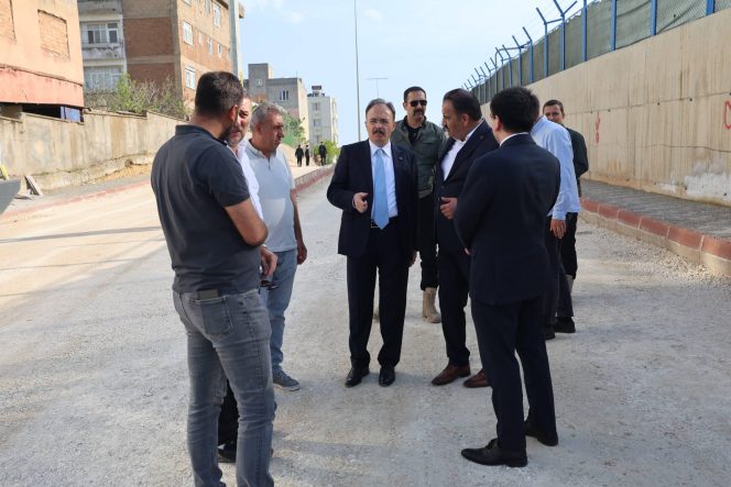 Şehrimizin ulaşım altyapısını güçlendirmek ve vatandaşlarımızın yaşam konforunu artırmak amacıyla yürüttüğümüz çalışmalar aralıksız devam ediyor.