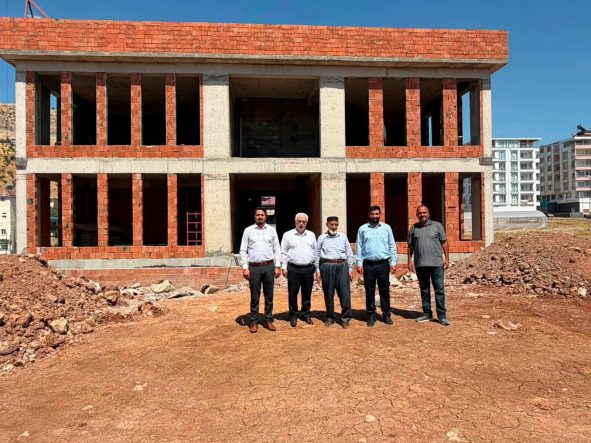 İl Müftüsü Şakir Pinal, Şirvan’daki 4-6 Yaş Kur’an Kursu İnşaatını İnceledi