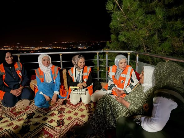 Siirt AK Parti Kadın Kolları İlçe ve Köylerde Üye Çalışmalarını Aralıksız Sürdürüyor