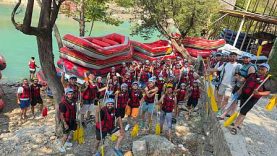 siirtliler-manavgat-ta-rafting_1786361130_XEIyZG