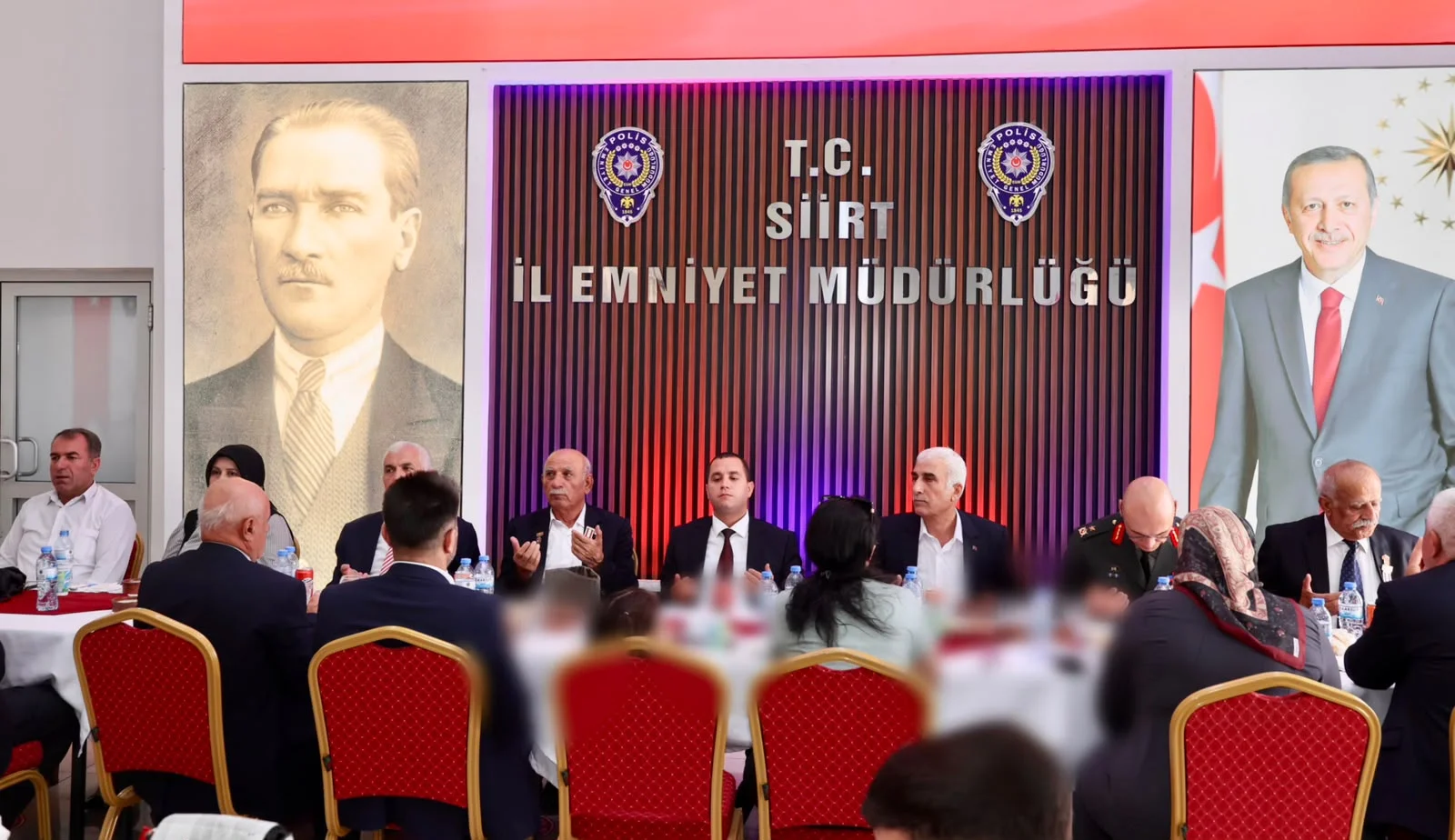 SİİRT’TE ŞEHİT YAKINLARI VE GAZİLER ONURUNA YEMEK PROGRAMI DÜZENLENDİ